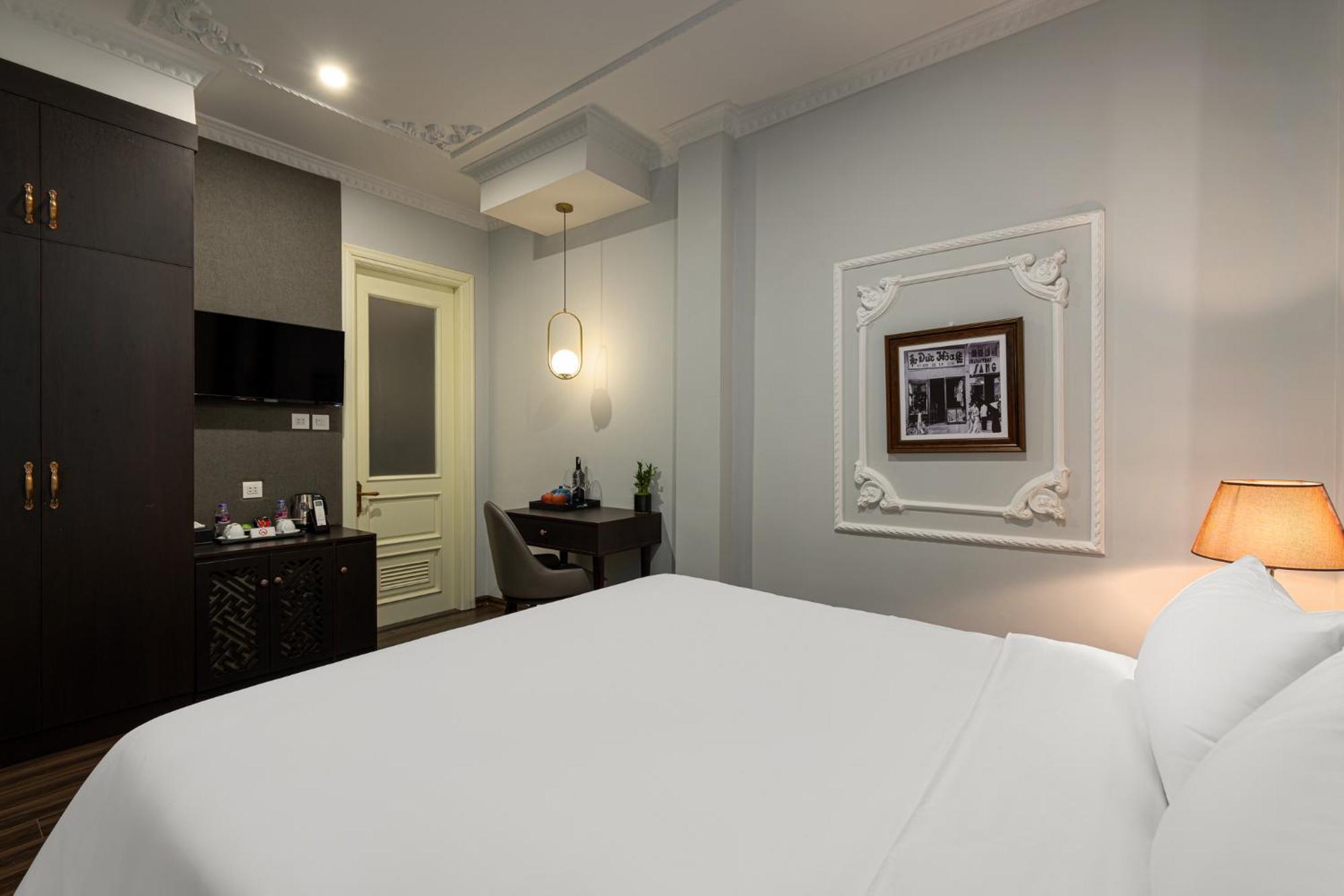 Avani Central Hanoi Hotel Exterior photo